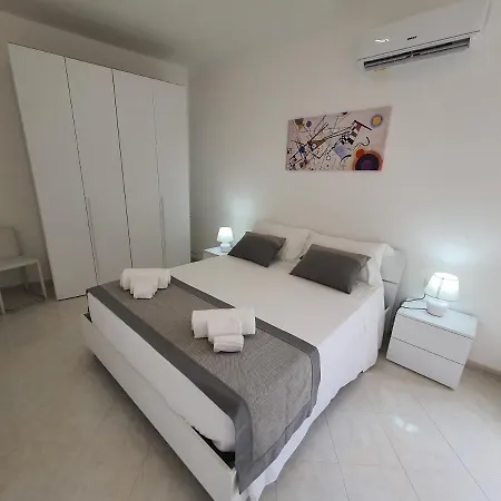 Marialuisa מרסאלה